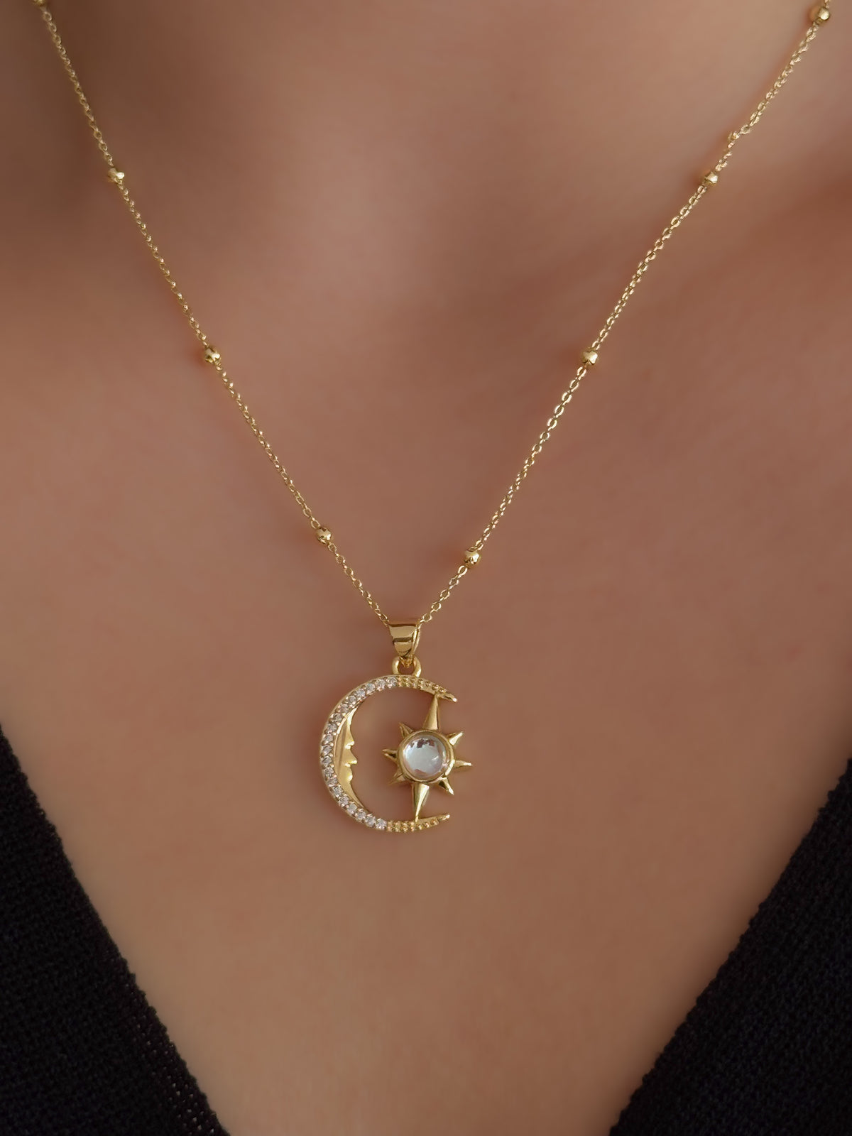 COLLAR LÚA