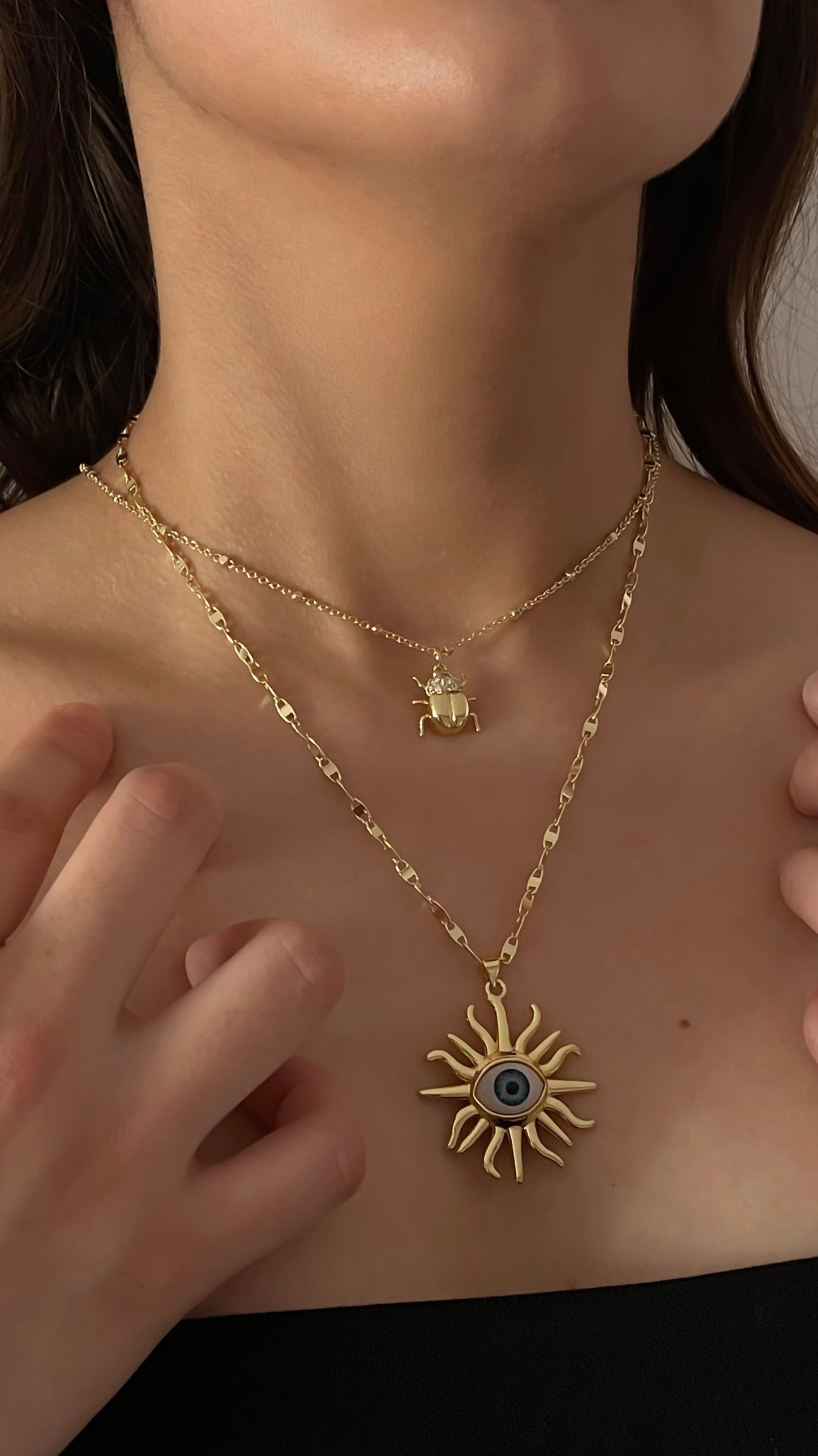 COLLAR ISIS & COLLAR LYSSA