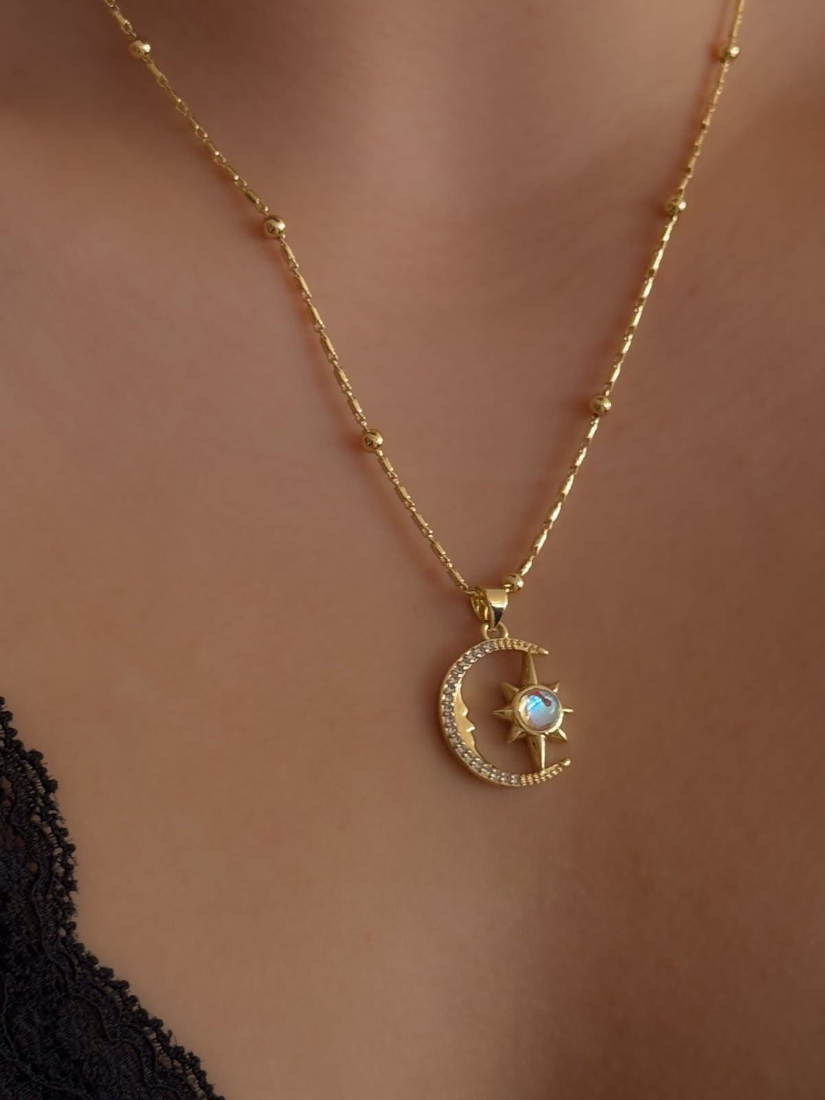 COLLAR YMIR