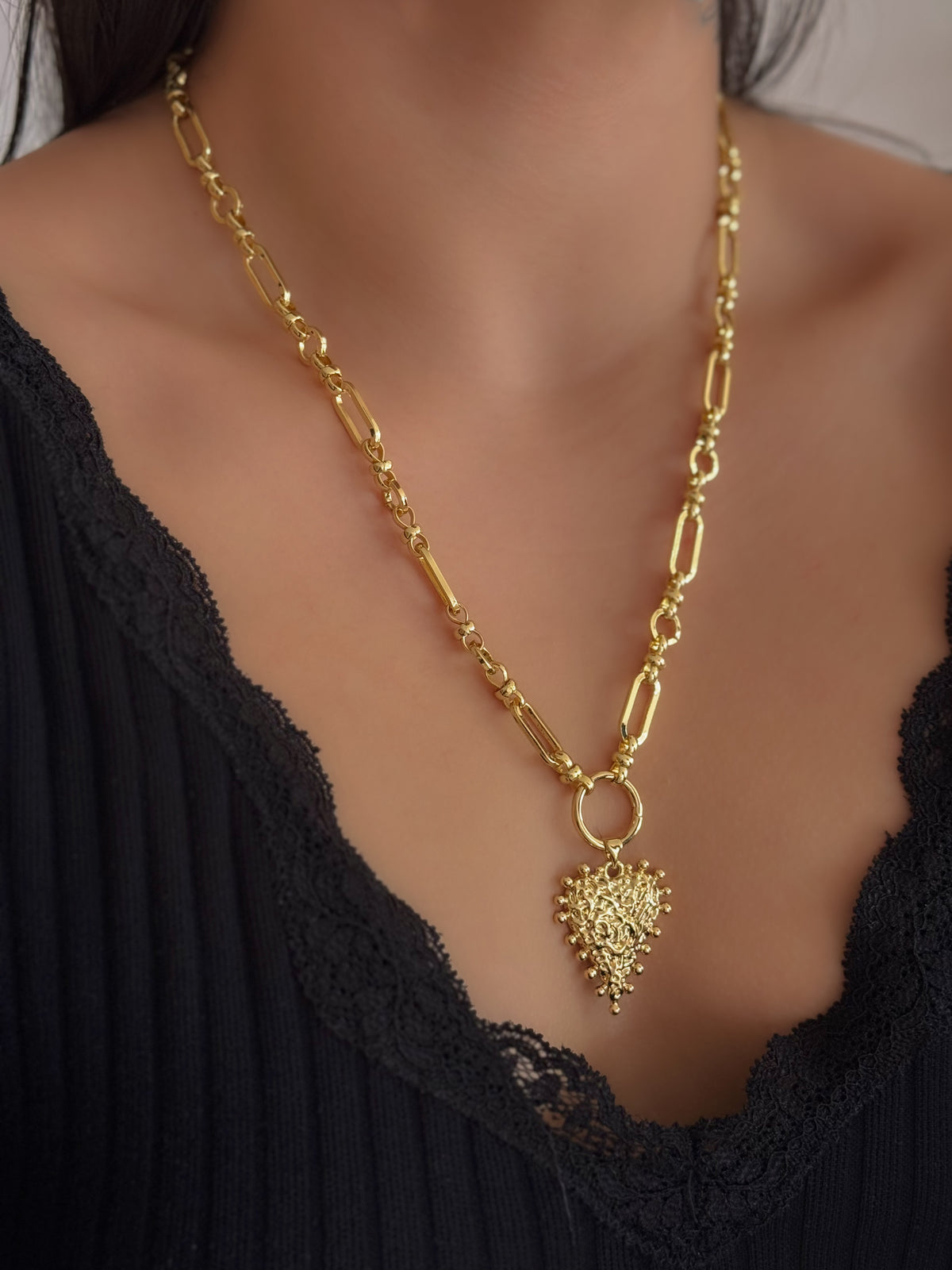 COLLAR TOFFEE