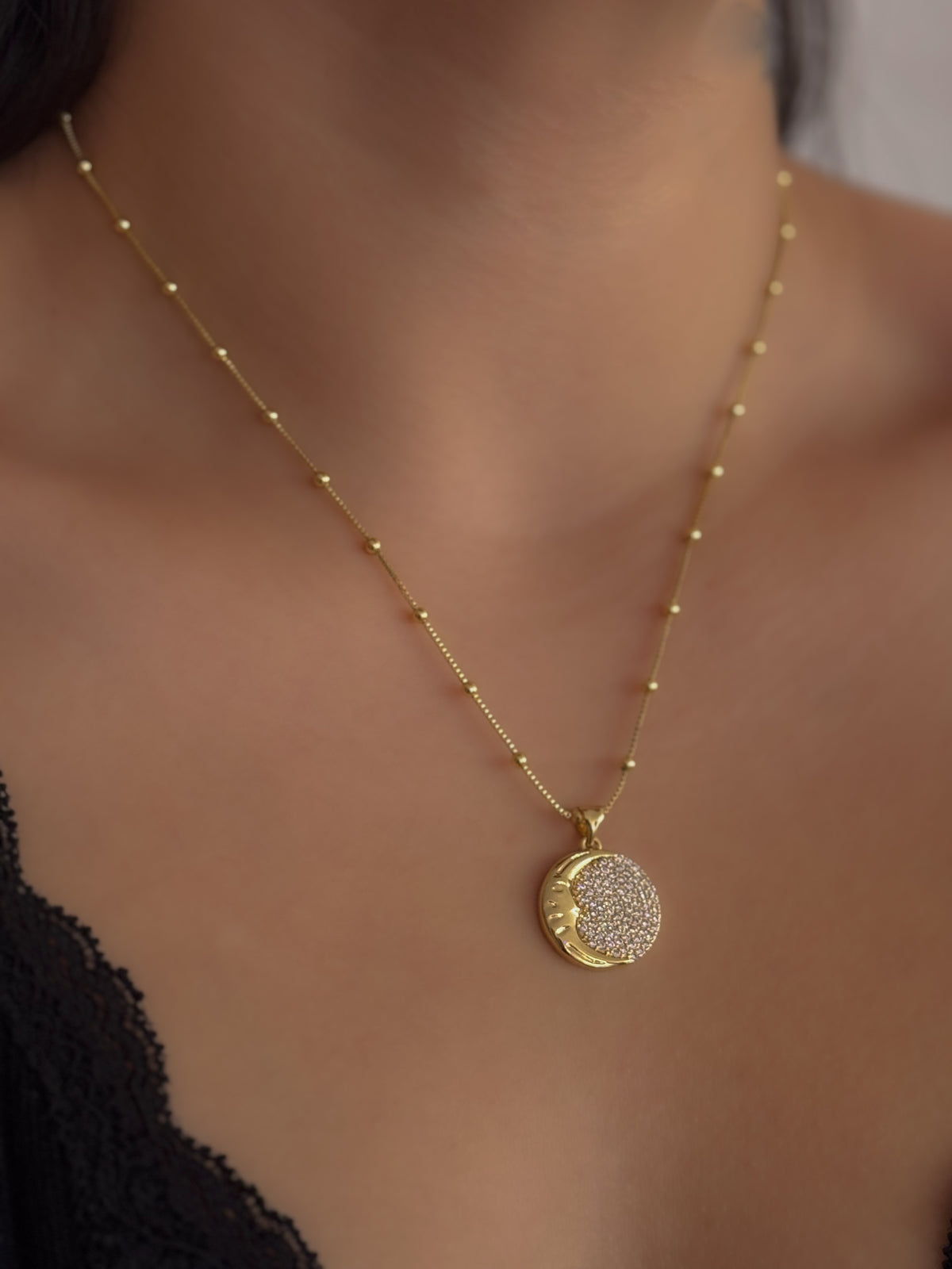 COLLAR LEVI