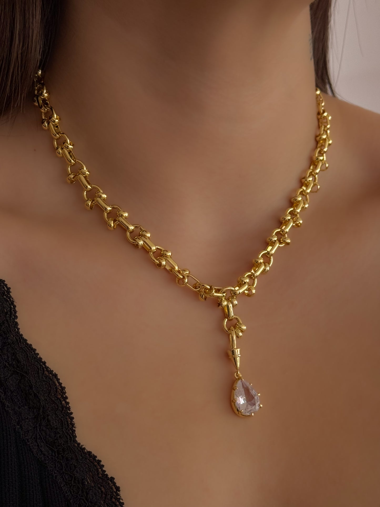 COLLAR ALTHEA