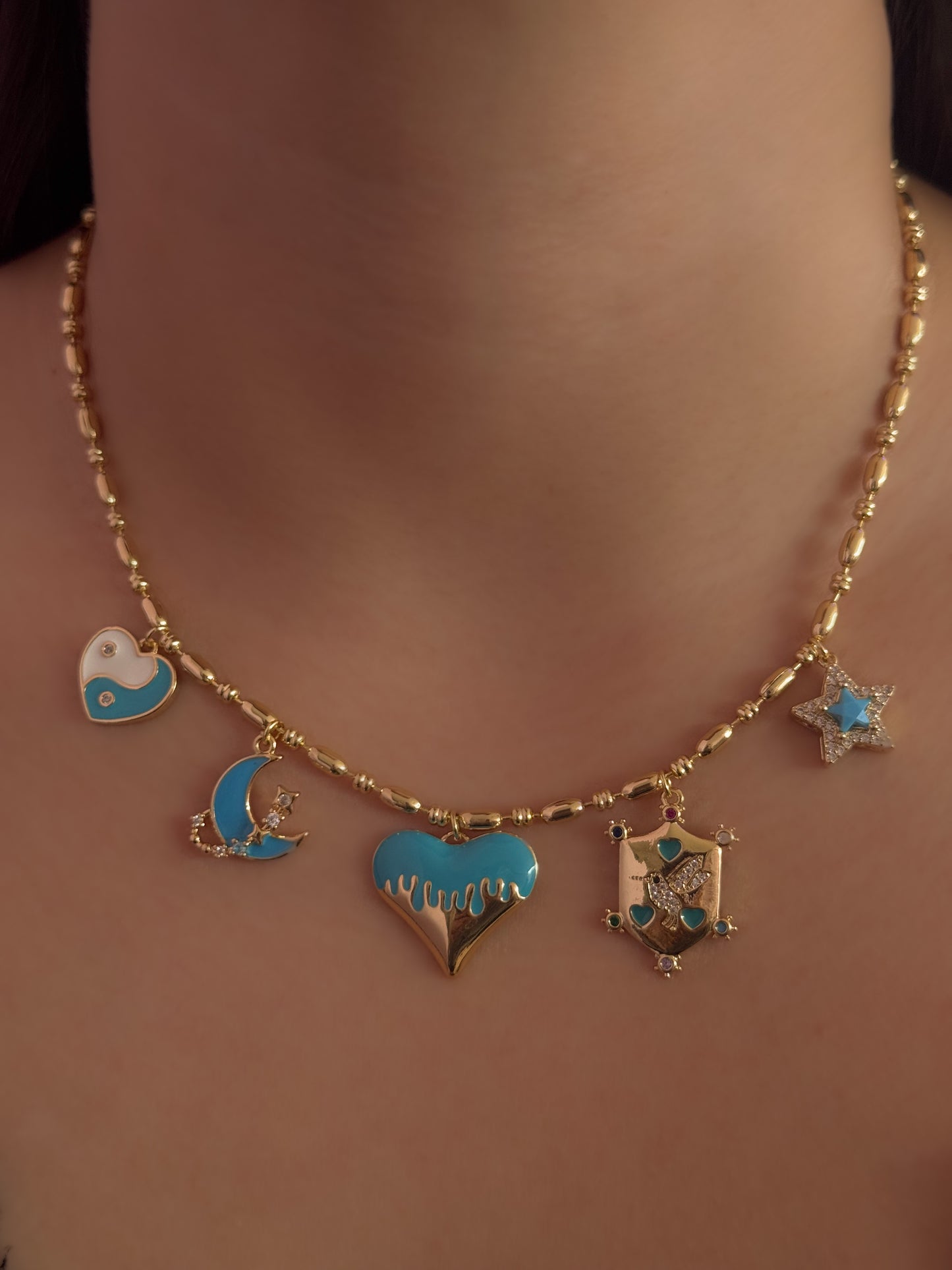 COLLAR BOULEVARD