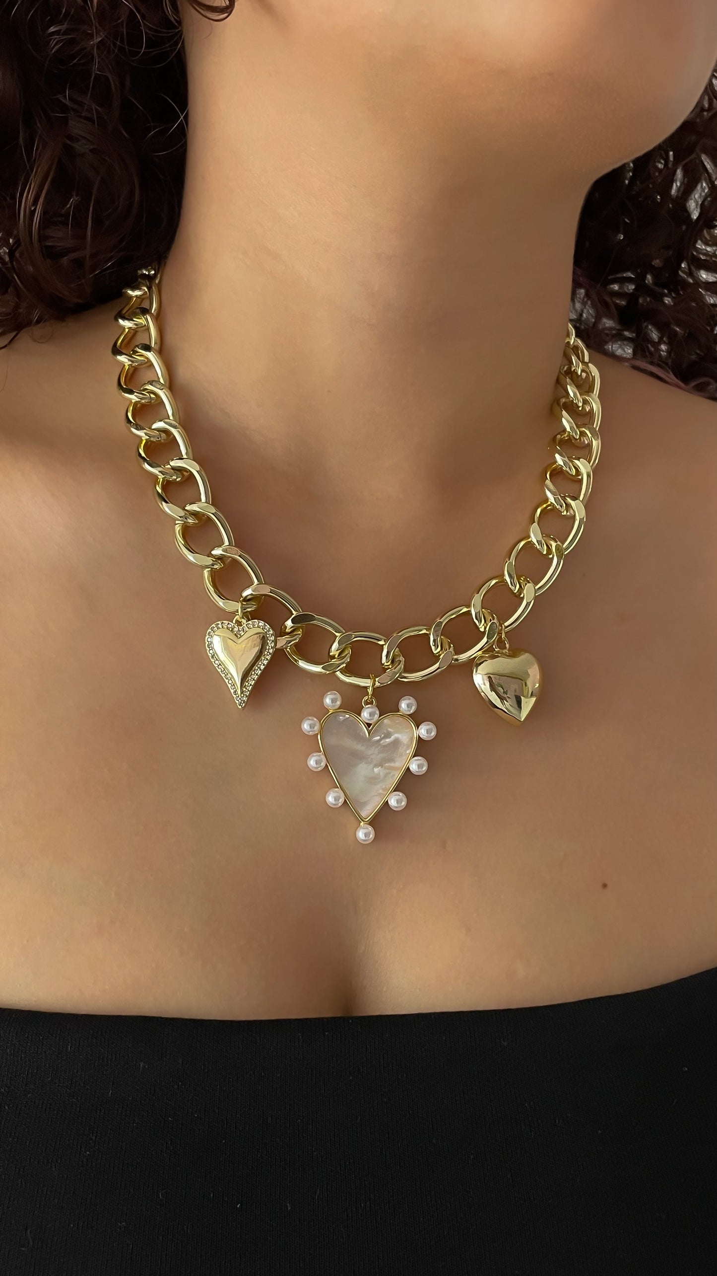 Collar libra