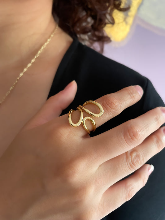 ANILLO LAURA