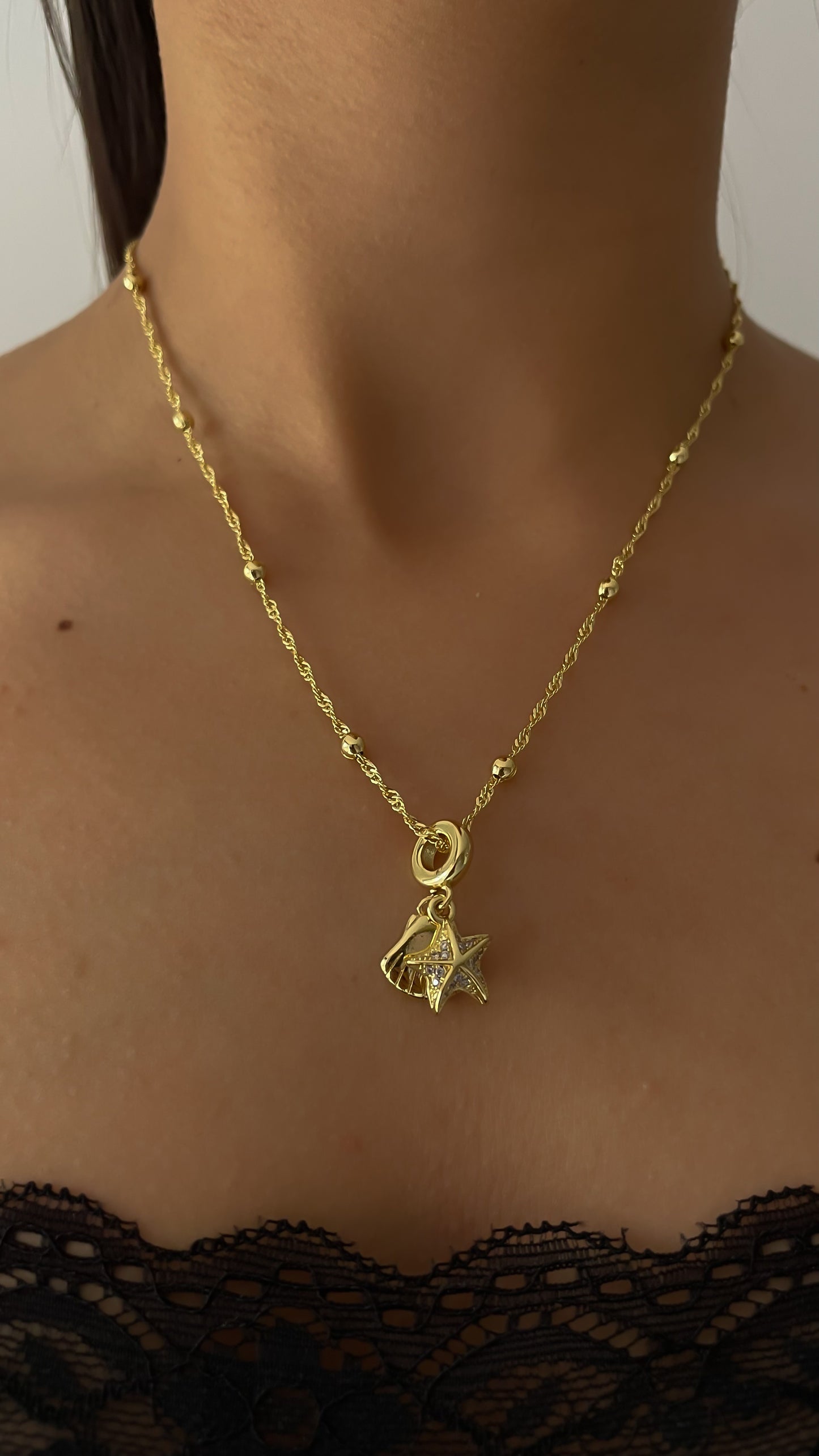 COLLAR STAR