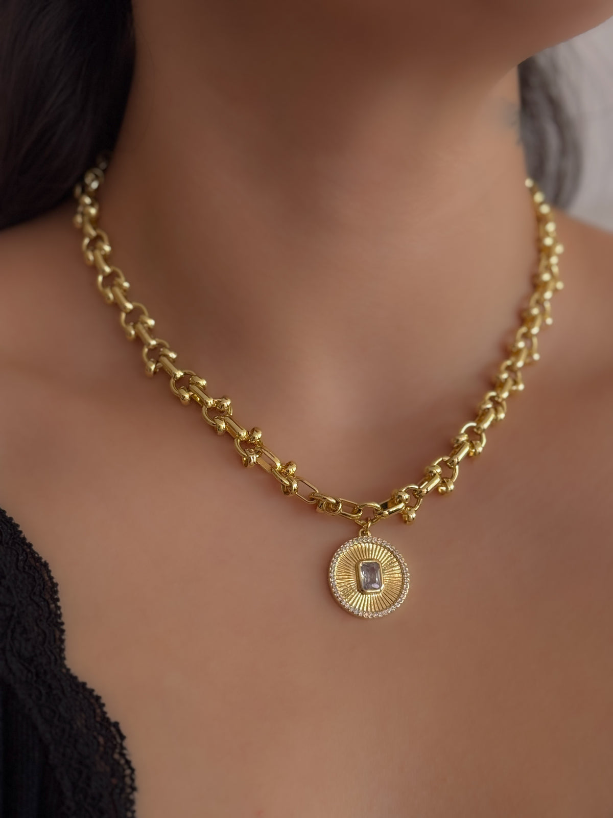 COLLAR BIANCA