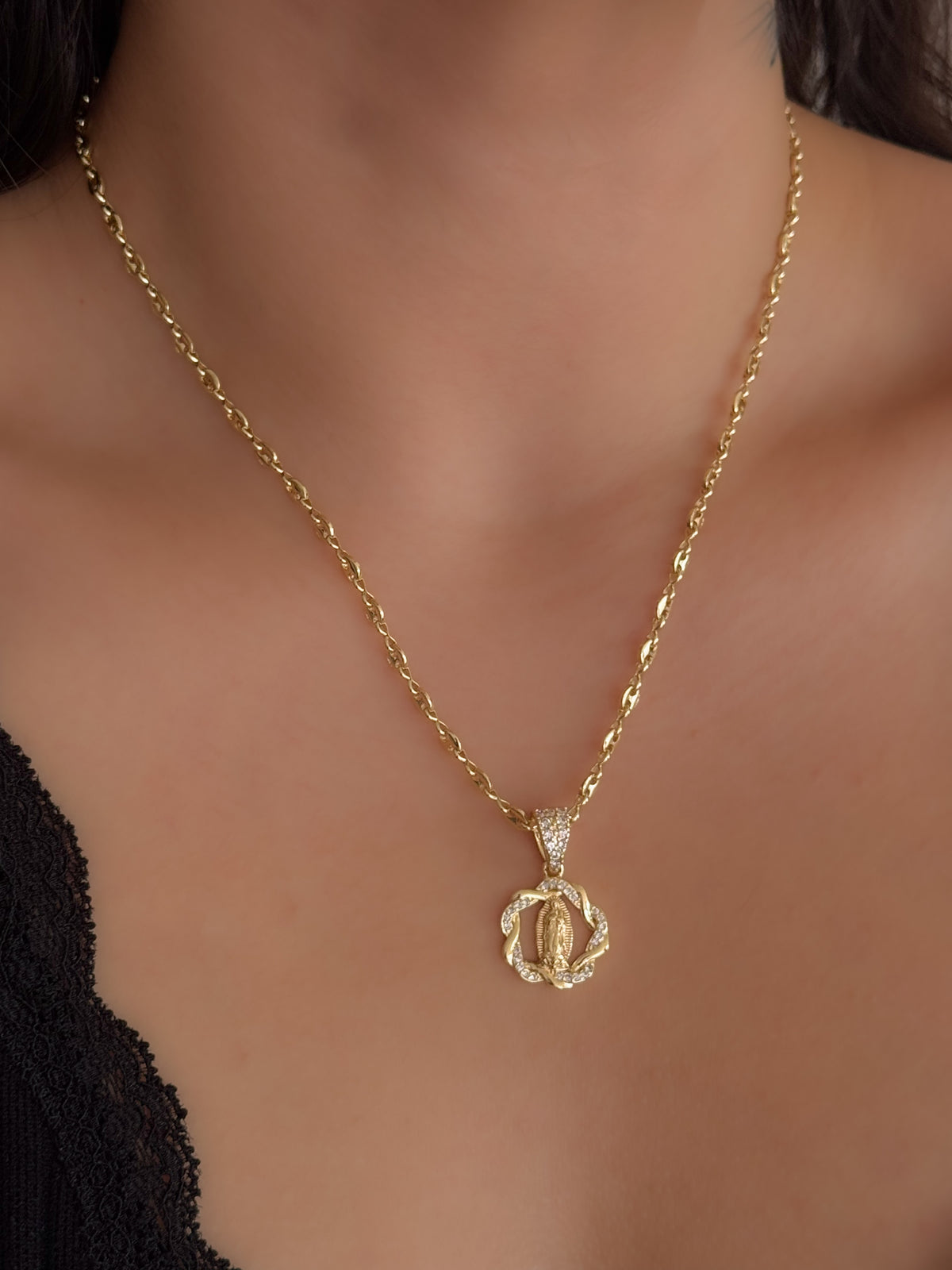 COLLAR ESTHER