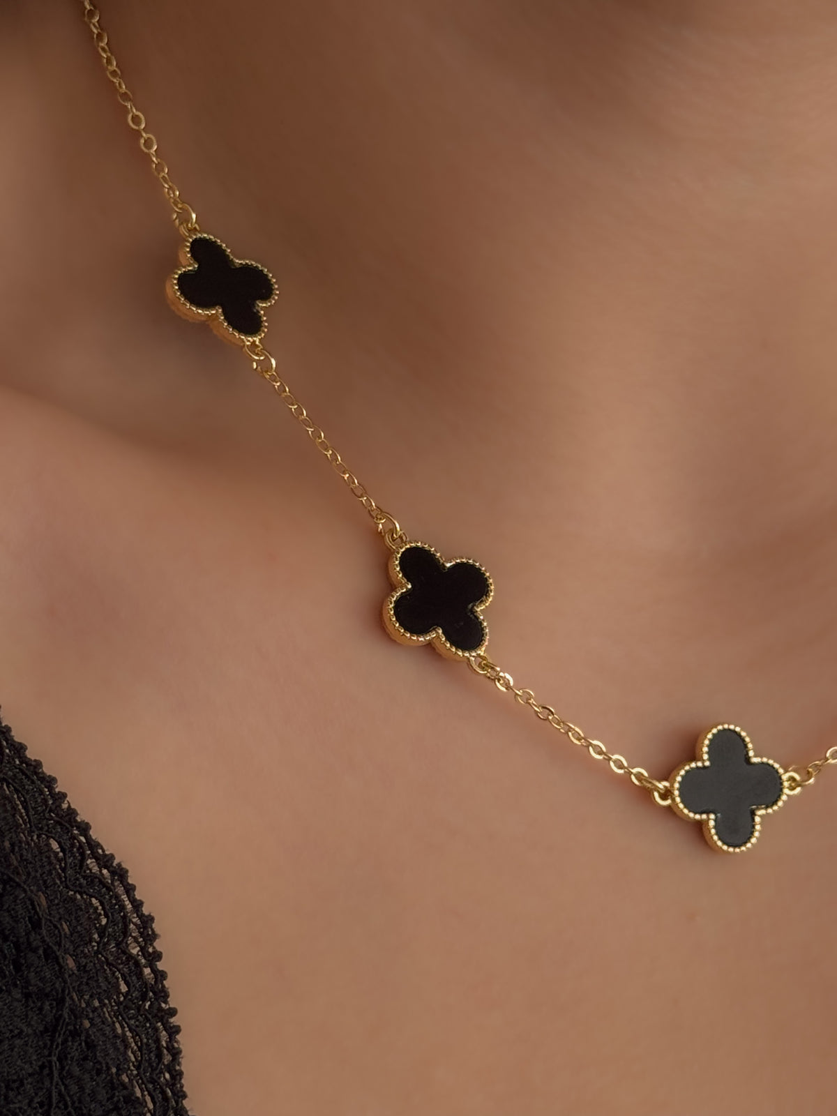 COLLAR JADE
