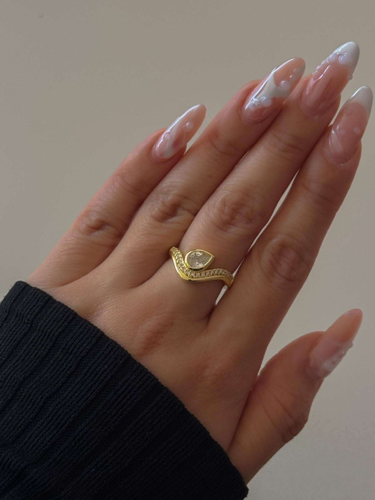 ANILLO MONIQUE