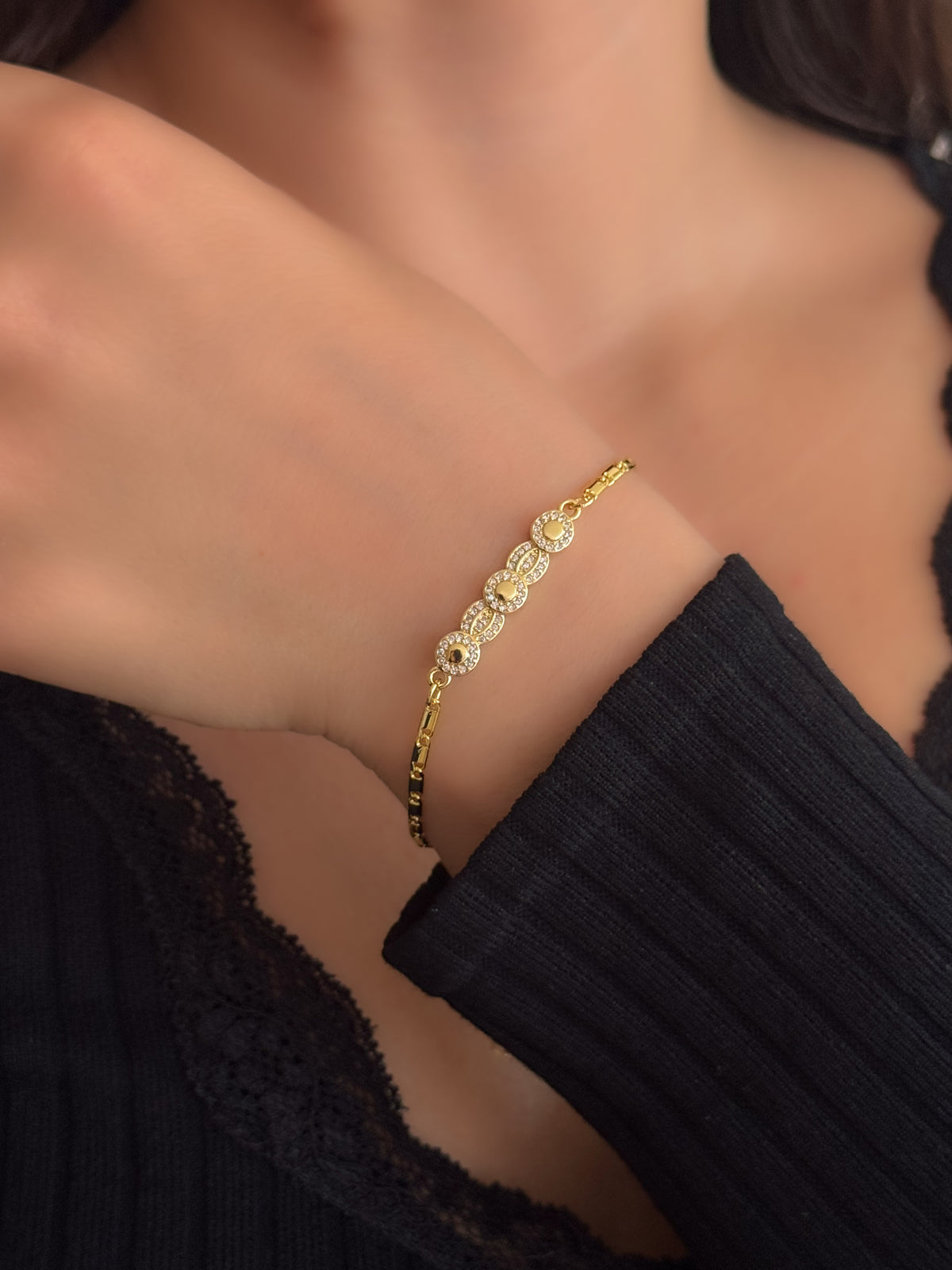 PULSERA JUNE