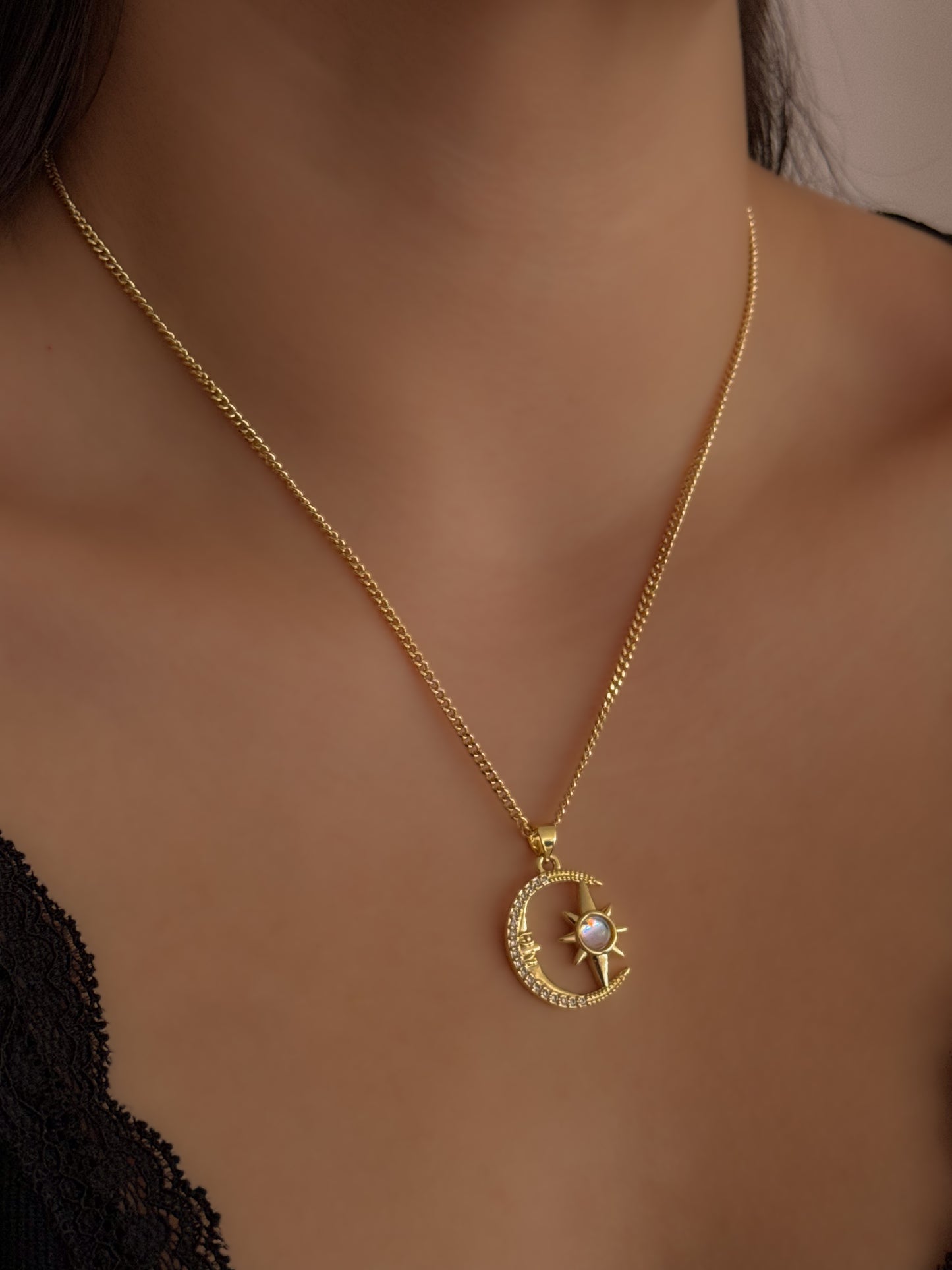 COLLAR LUNARIA