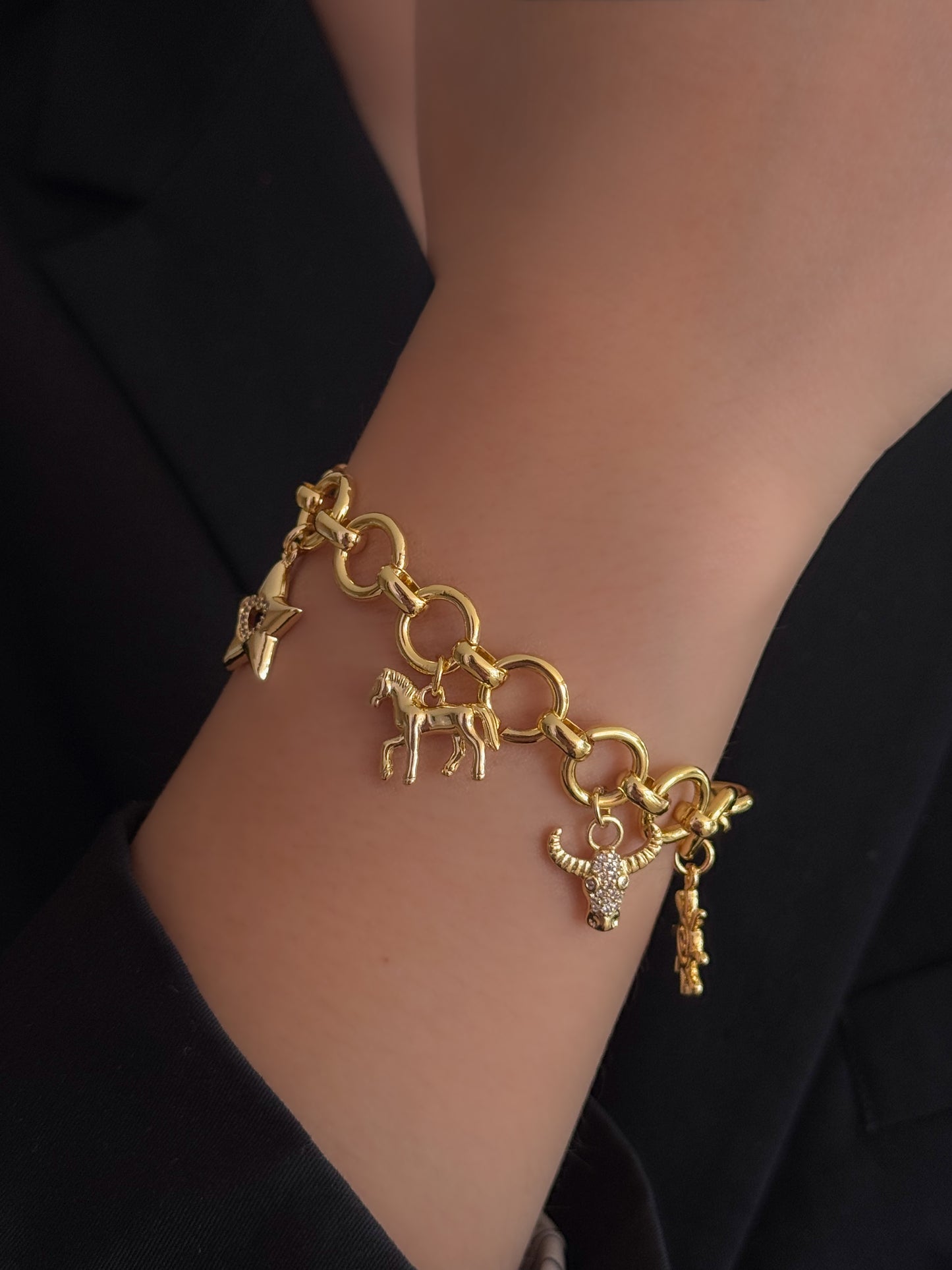 PULSERA SHERIFF