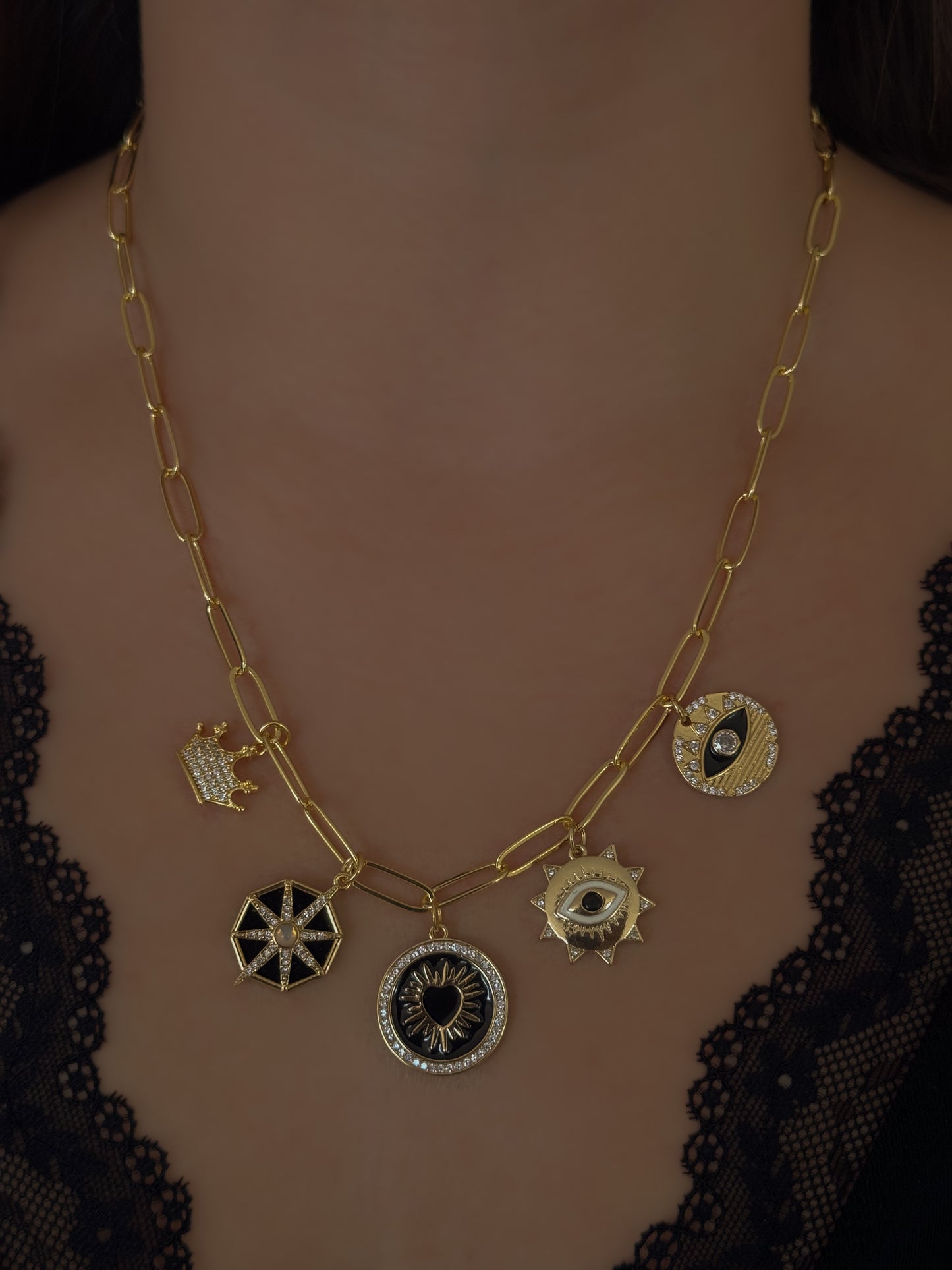 Collar Queen