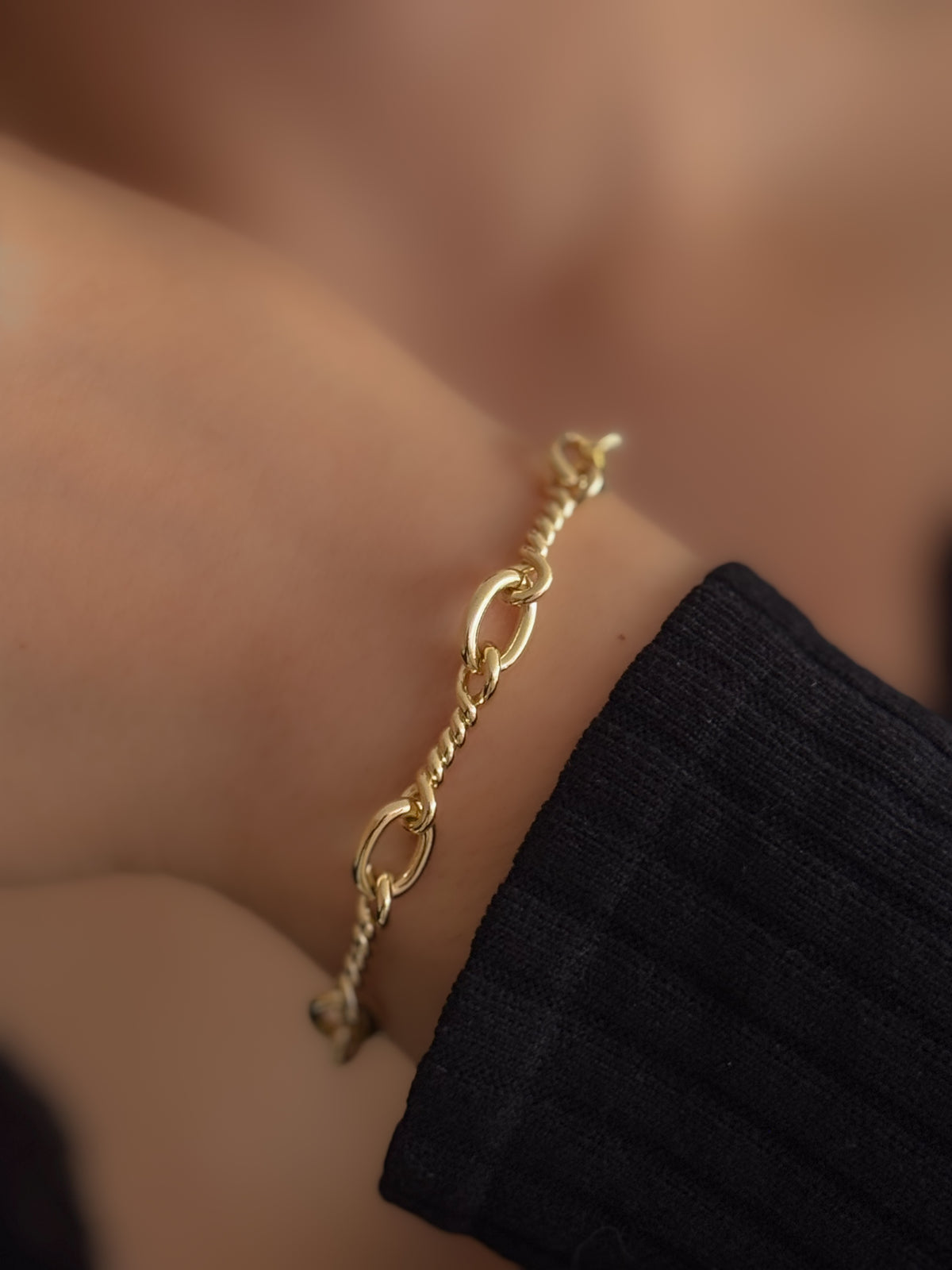 PULSERA TAYLOR