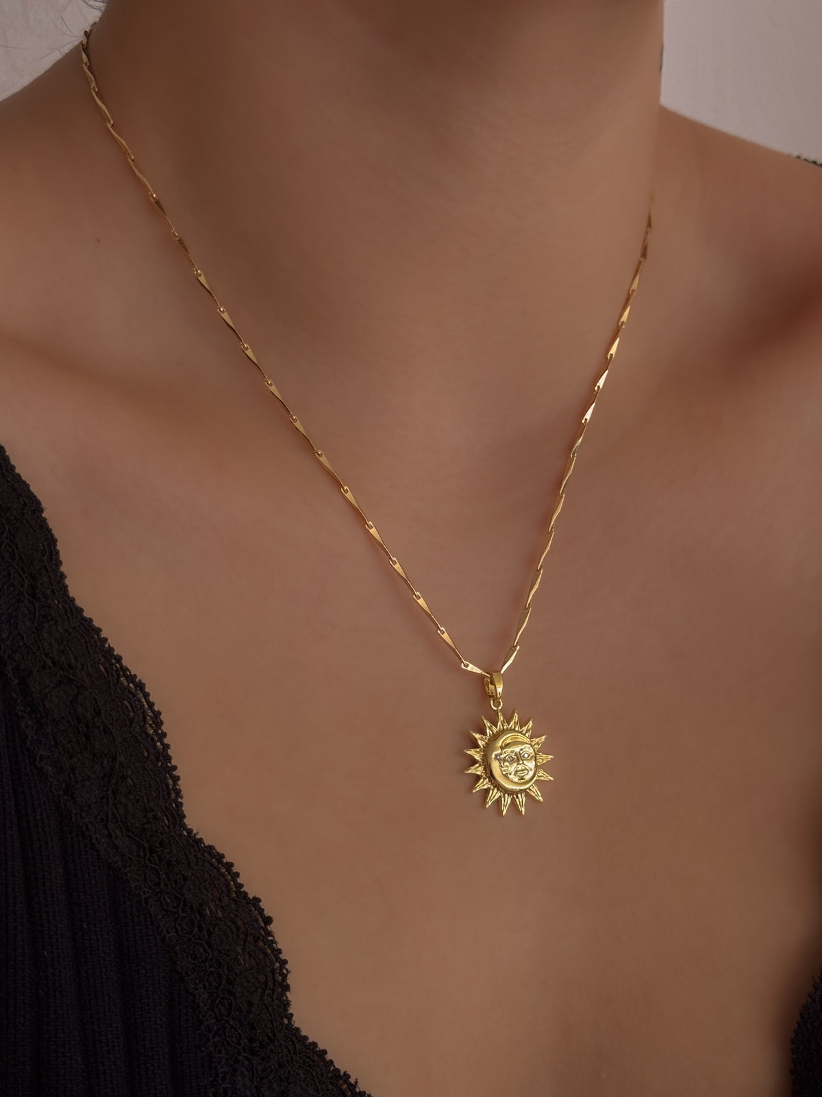 COLLAR SOLEI