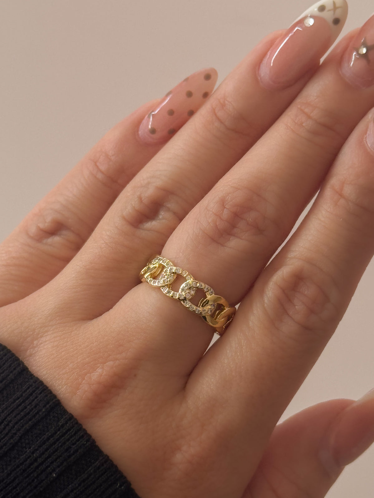 ANILLO BÁRBARA