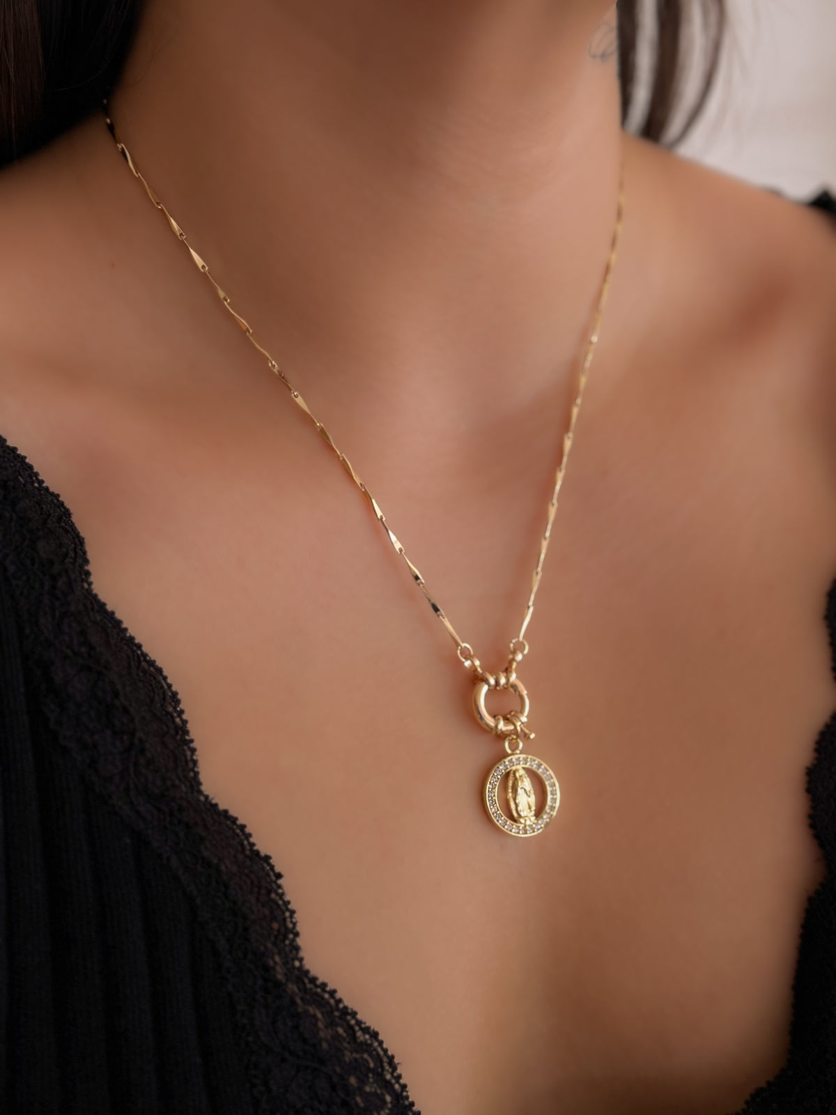 COLLAR MIRACLE