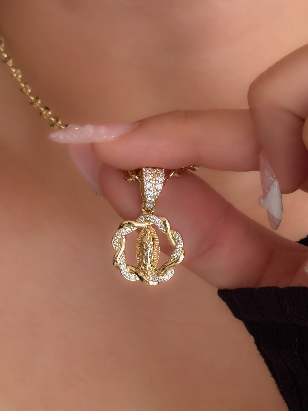 COLLAR ESTHER