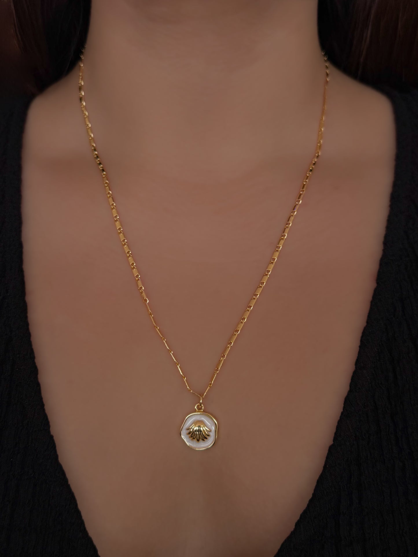COLLAR CORAL