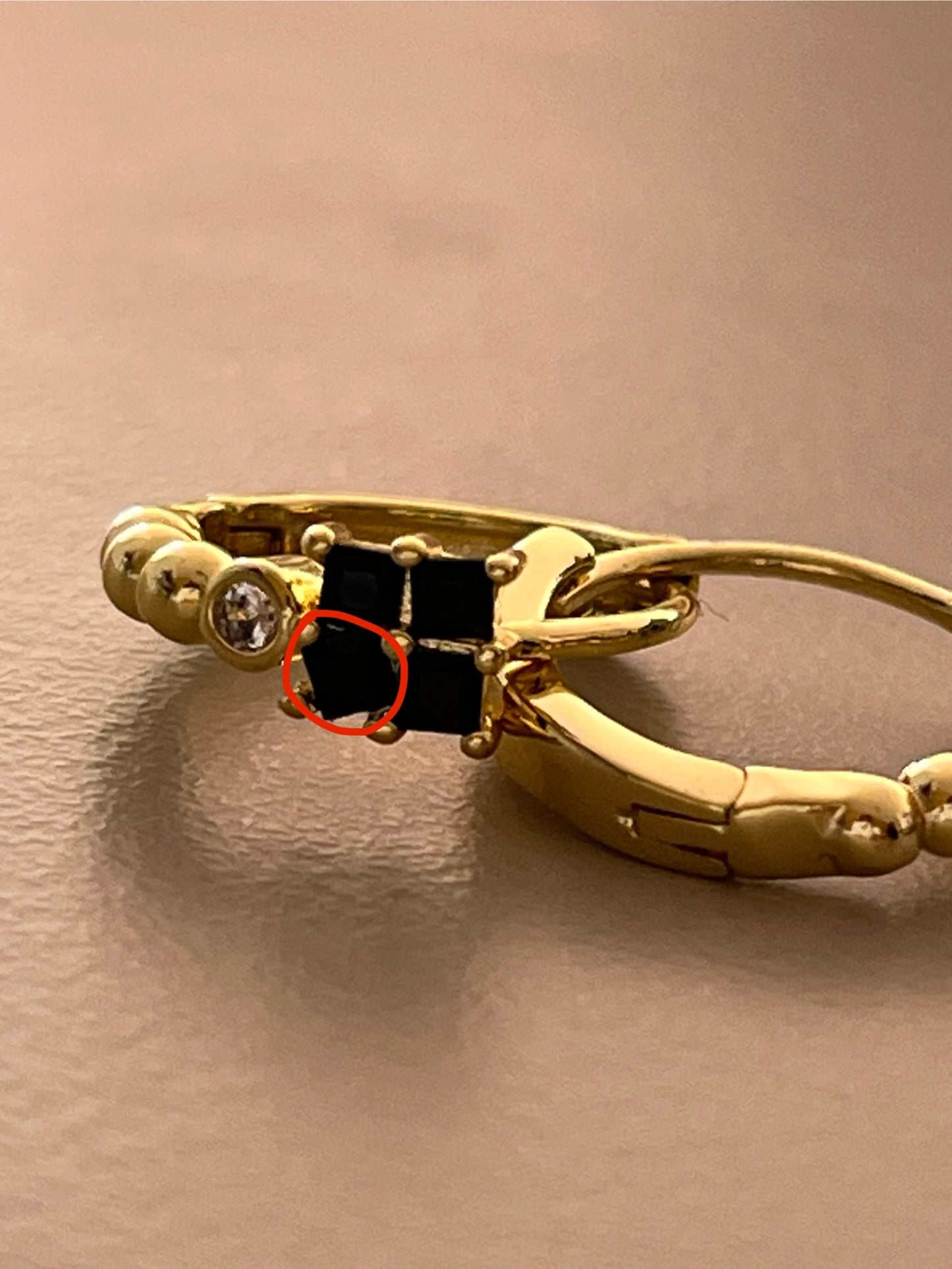 HUGGIES OMEN (REMATES)